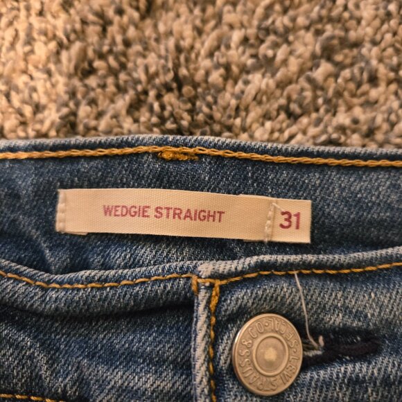Levi's Wedgie Straight Jeans Light Indigo Distressed 31 - Picture 5 of 6